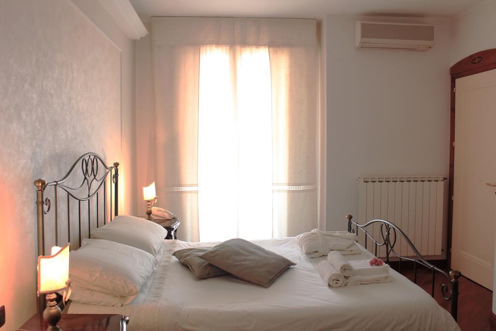 Villa Orchidea Luxury B&B อิสปิคา ภายนอก รูปภาพ