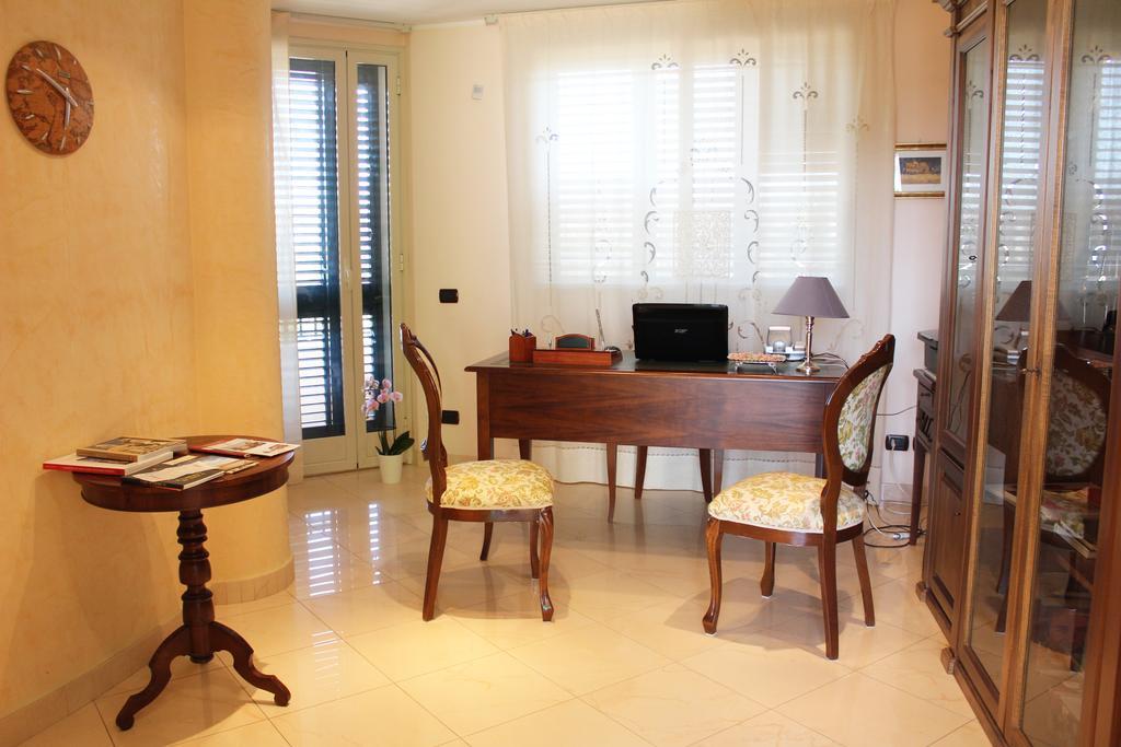 Villa Orchidea Luxury B&B อิสปิคา ภายนอก รูปภาพ