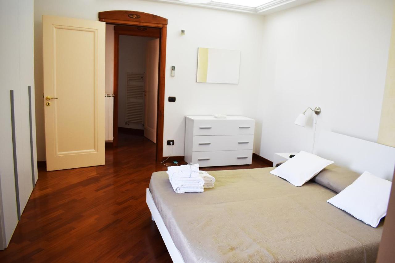 Villa Orchidea Luxury B&B อิสปิคา ภายนอก รูปภาพ